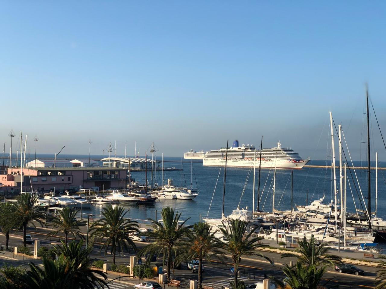 Marina Di Castello Bed & Breakfast Cagliari Exterior photo